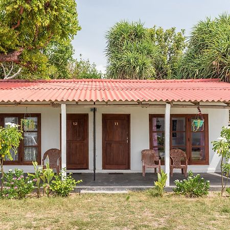 Bliss Bay Nilaveli Hotel Ngoại thất bức ảnh