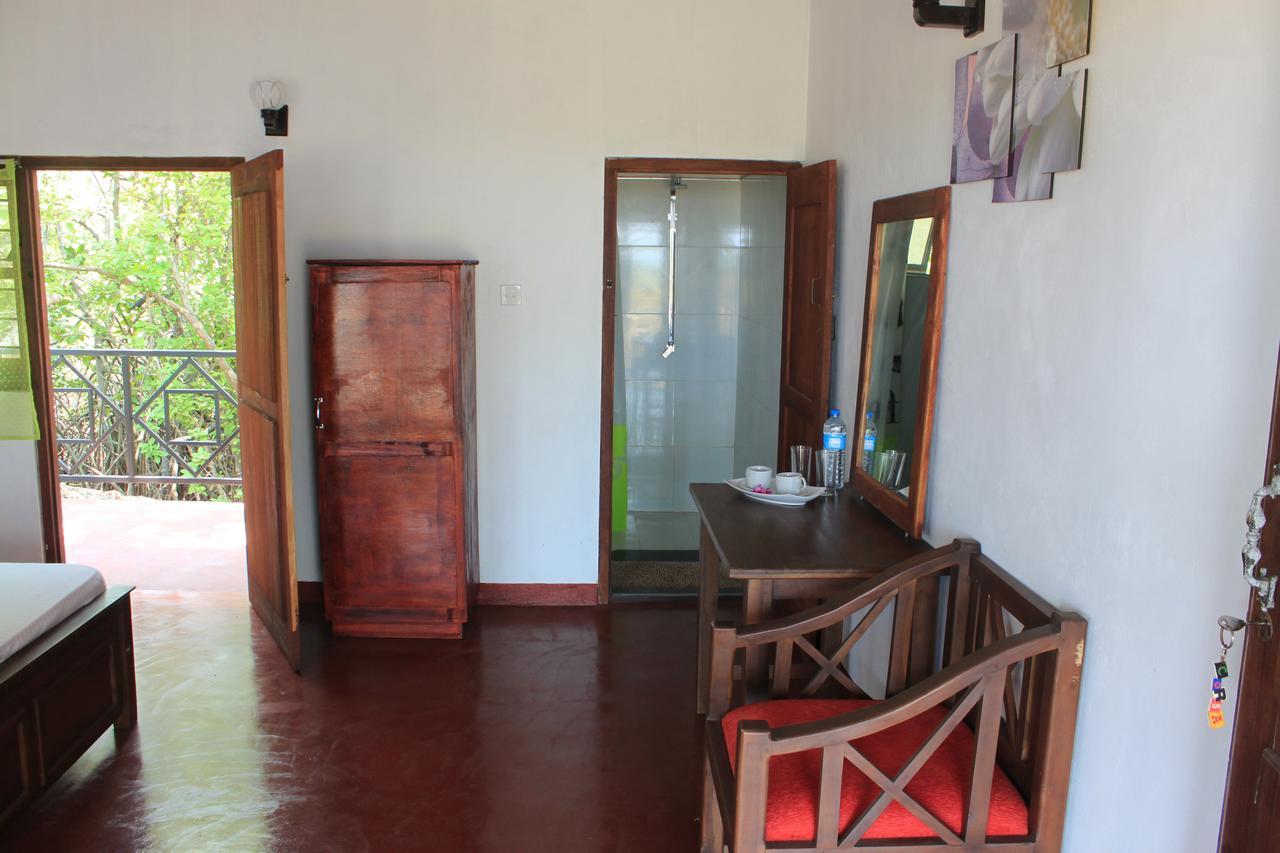 Bliss Bay Nilaveli Hotel Ngoại thất bức ảnh