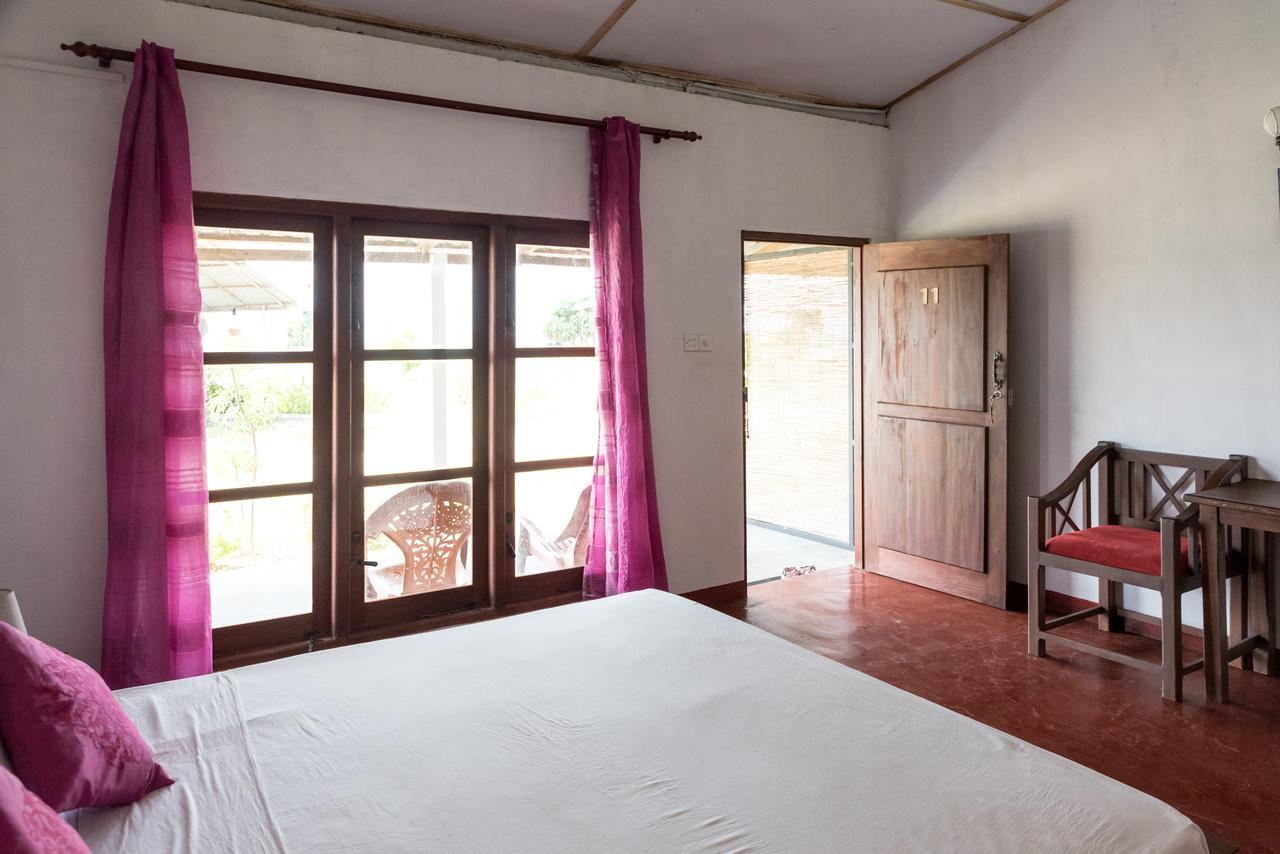 Bliss Bay Nilaveli Hotel Ngoại thất bức ảnh