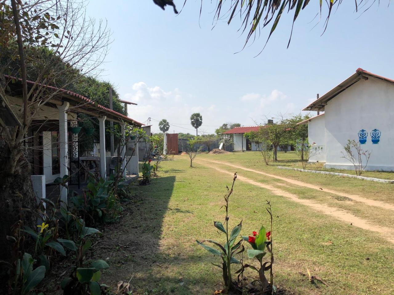 Bliss Bay Nilaveli Hotel Ngoại thất bức ảnh
