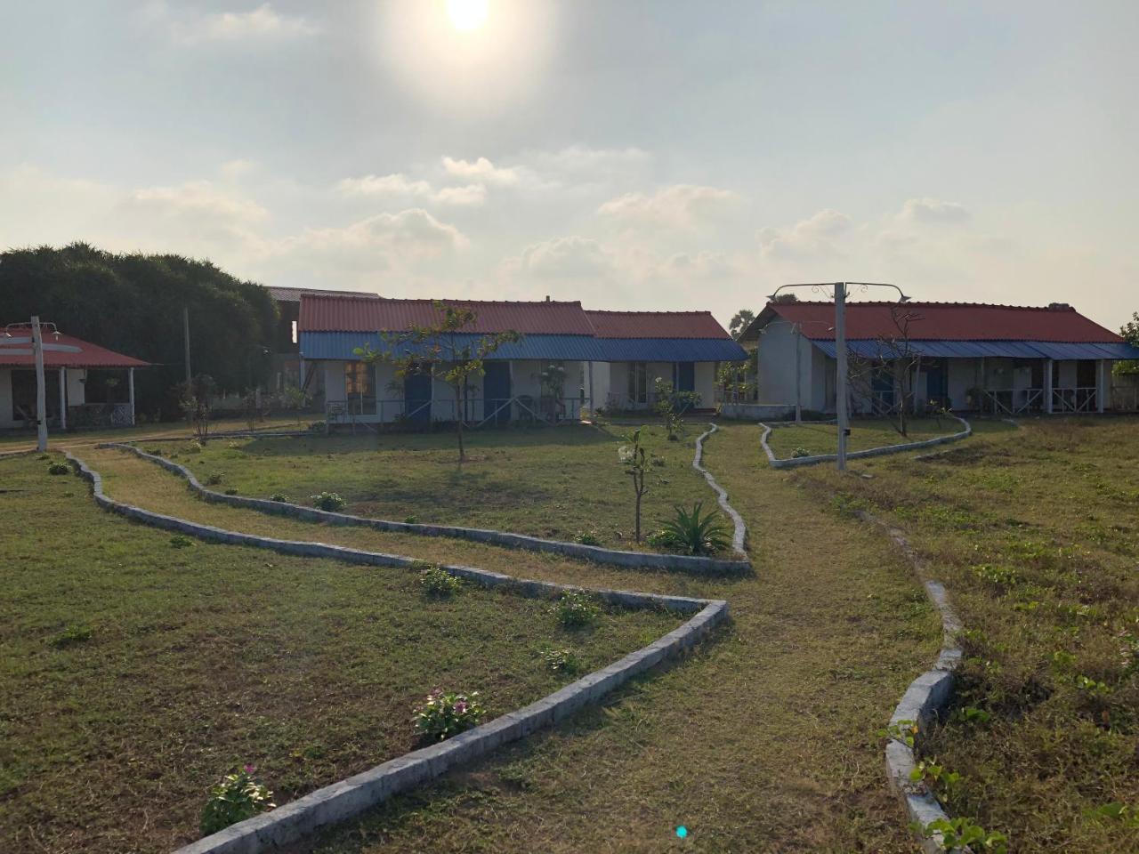 Bliss Bay Nilaveli Hotel Ngoại thất bức ảnh